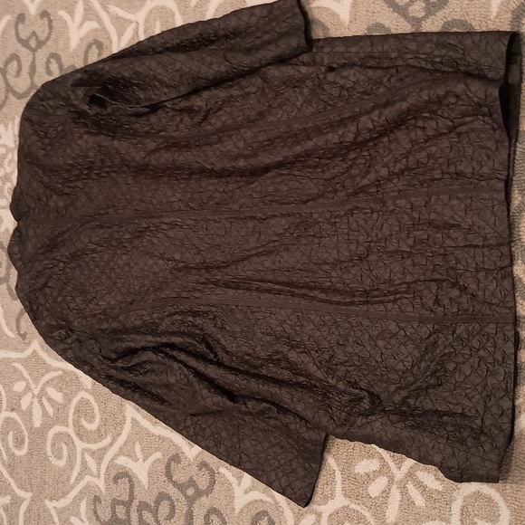 Eileen Fisher Black Textured lightweight Coat - Picture 3 of 4